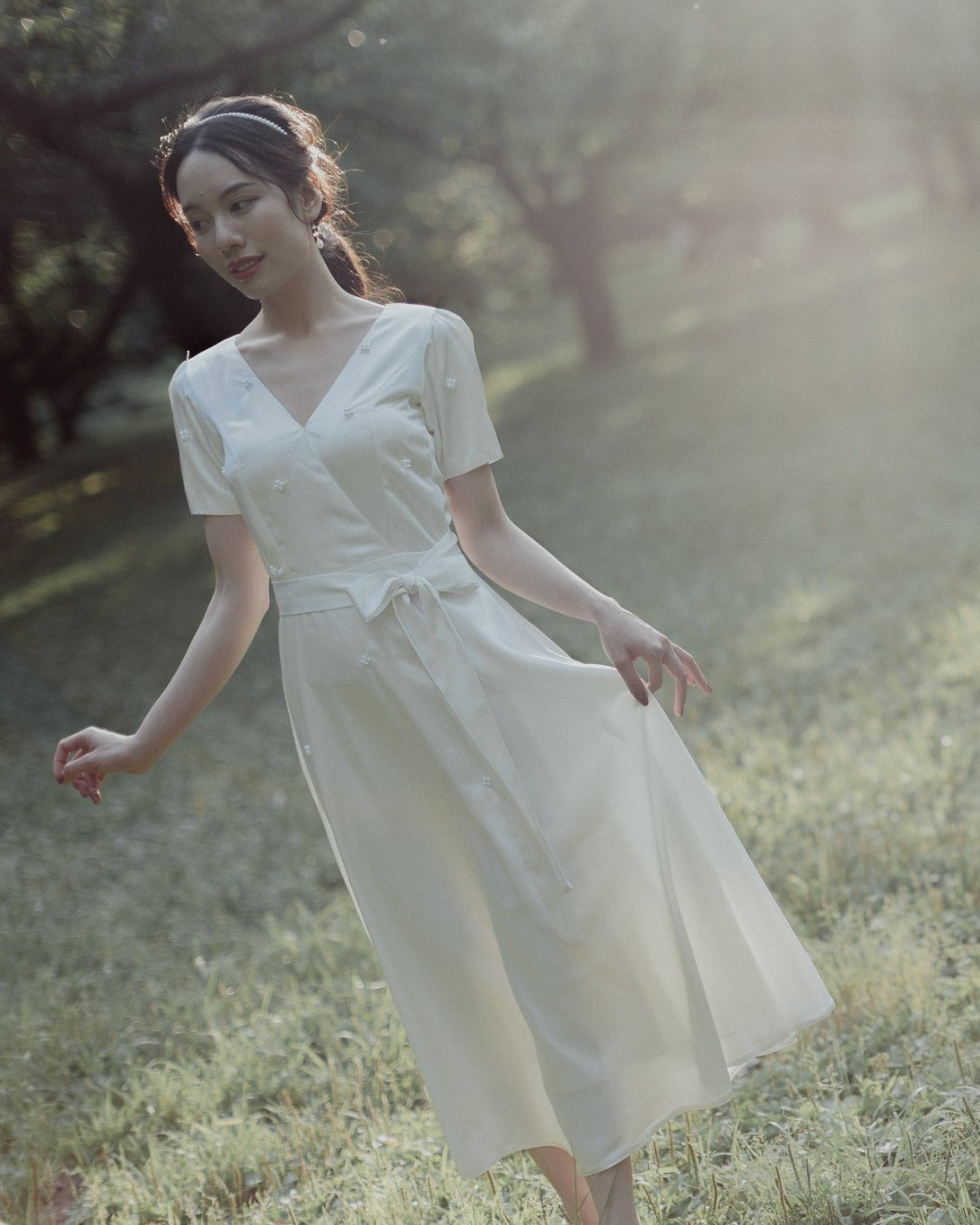VÁY PEARL DRESS ドレス　民族衣装　ベトナムドレス