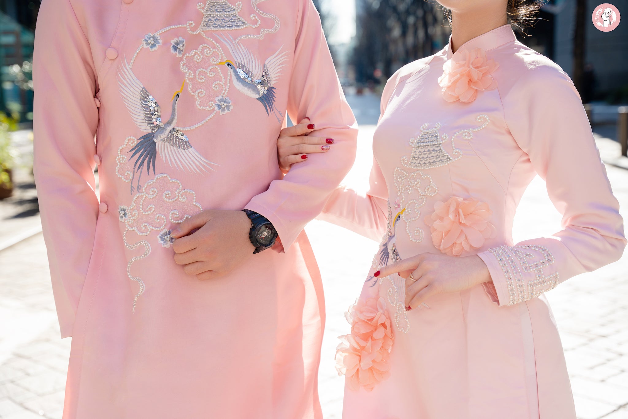 AD NAM - ÁO DÀI CƯỚI UYÊN ƯƠNG VỜN MÂY アオザイ　民族衣装　ベトナムドレス (メンズ）