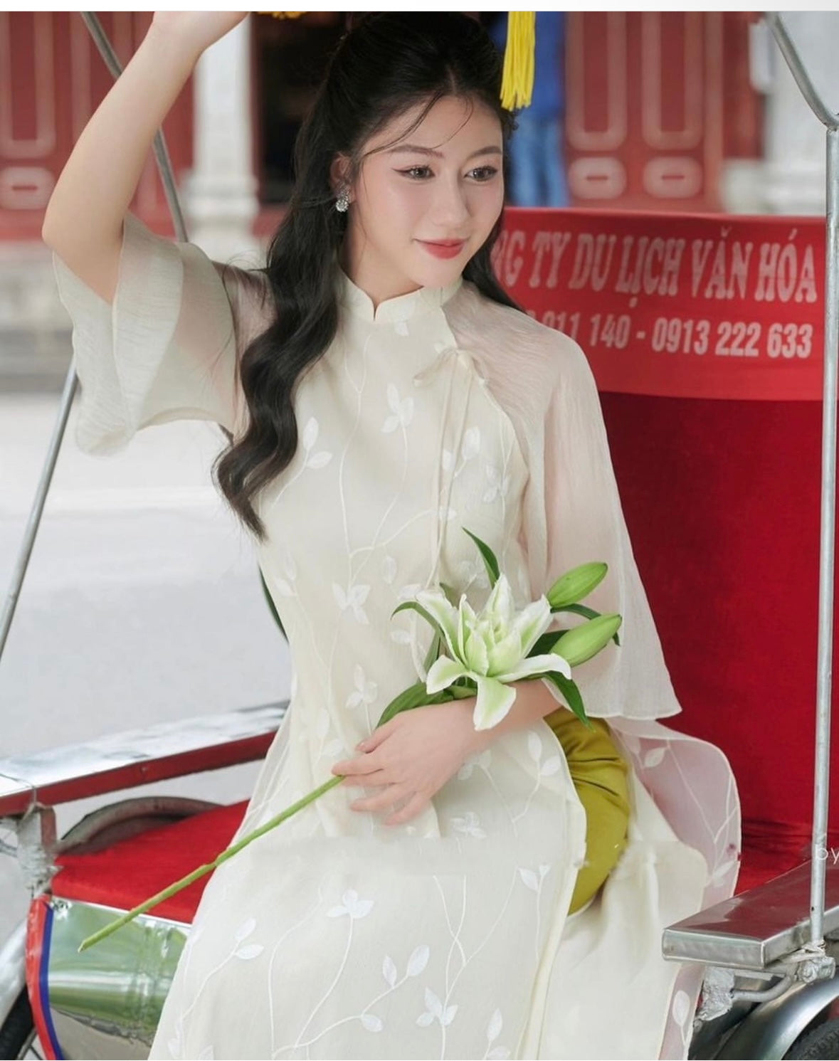 AD NỮ - ÁO DÀI THANH LIỄU アオザイ　民族衣装　ベトナムドレス (ズボン付いてない）